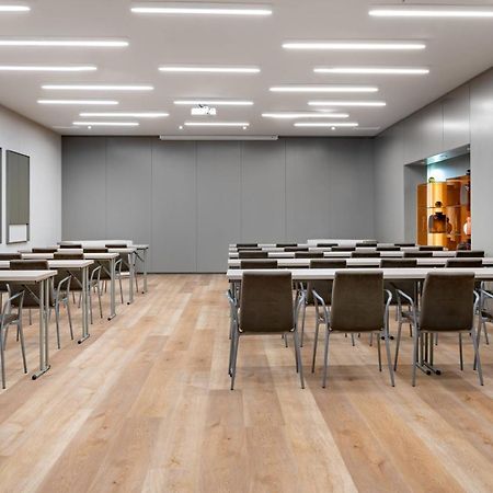 Ac Hotel Oviedo Forum By Marriott Экстерьер фото