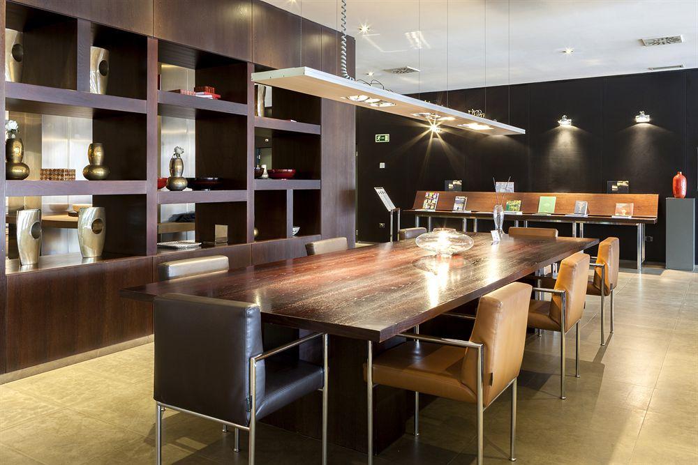 Ac Hotel Oviedo Forum By Marriott Экстерьер фото