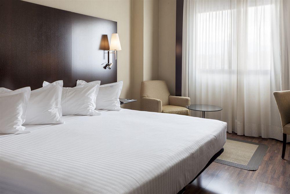 Ac Hotel Oviedo Forum By Marriott Экстерьер фото