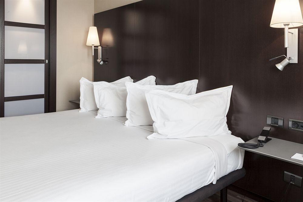 Ac Hotel Oviedo Forum By Marriott Экстерьер фото