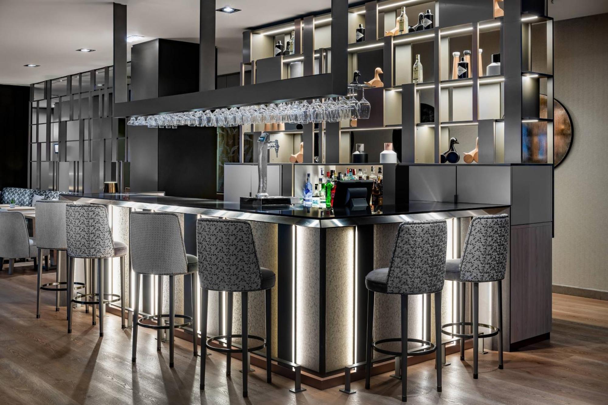 Ac Hotel Oviedo Forum By Marriott Экстерьер фото