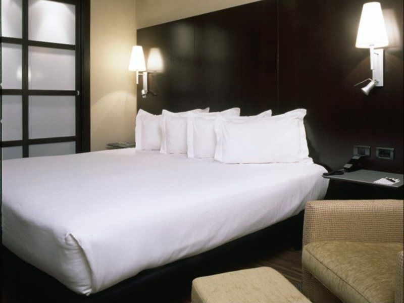 Ac Hotel Oviedo Forum By Marriott Экстерьер фото